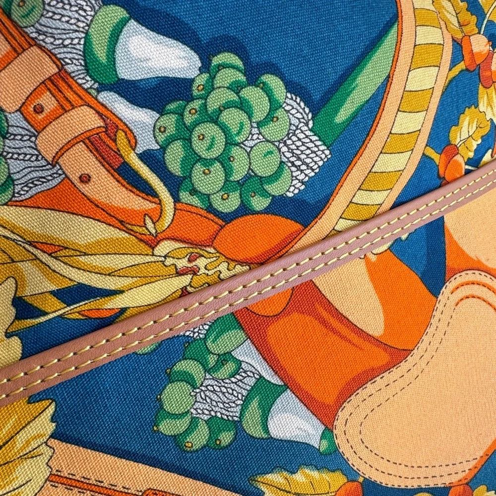 Loewe Printed Cosmetic Pouch - Picture 6 of 11